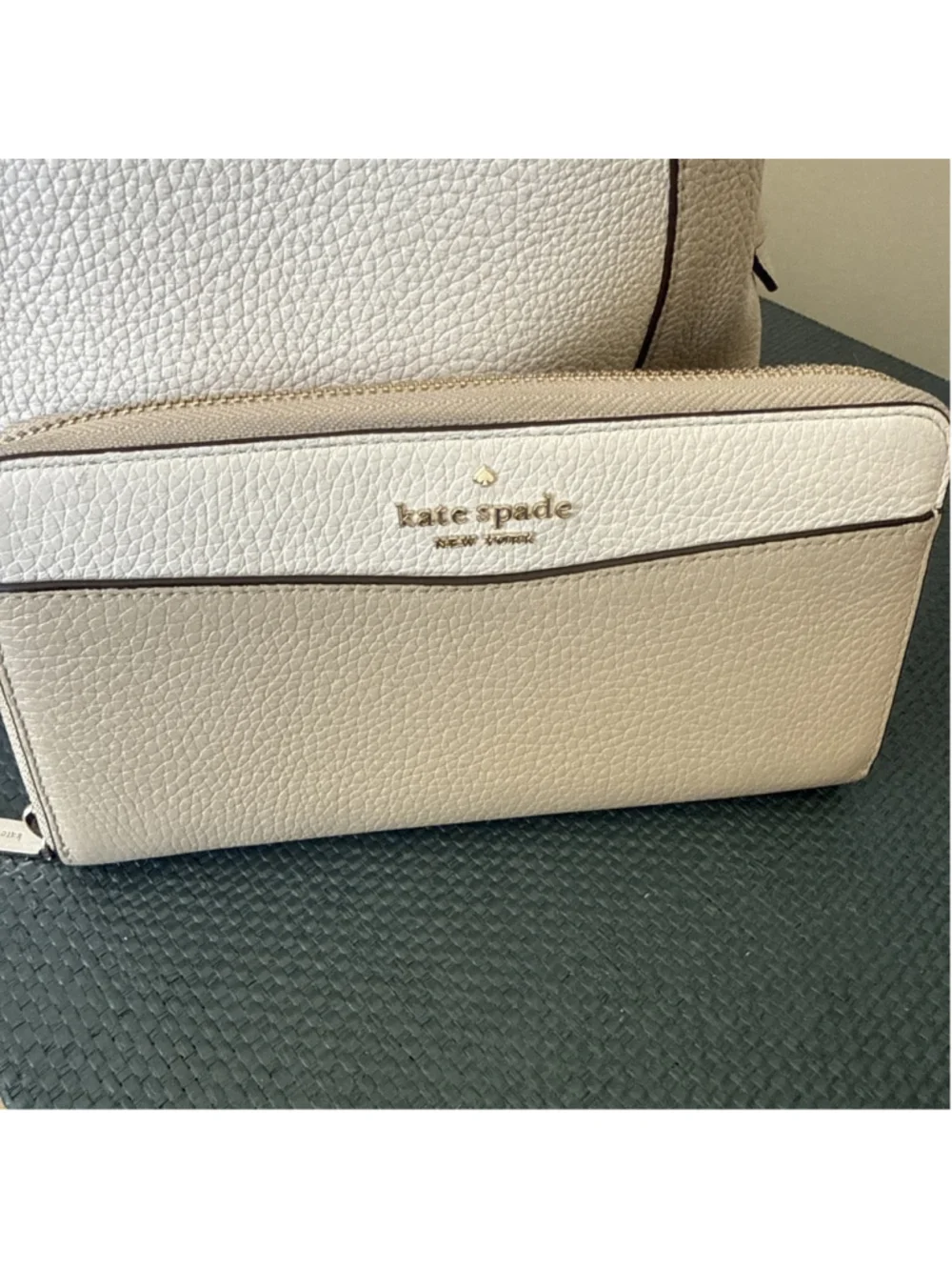 Kate Spade Leila 3 Compartment Shoulder Bag & Wallet Ivory Beige Pebble Leather